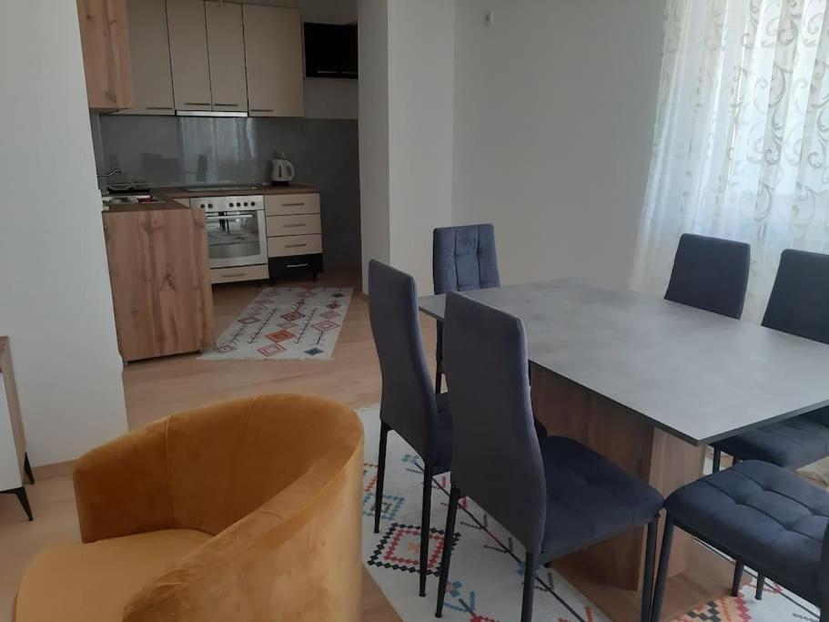 Aria Residence & Ѕра, Apartment 1-43, Level 8 Μπίτολα Εξωτερικό φωτογραφία